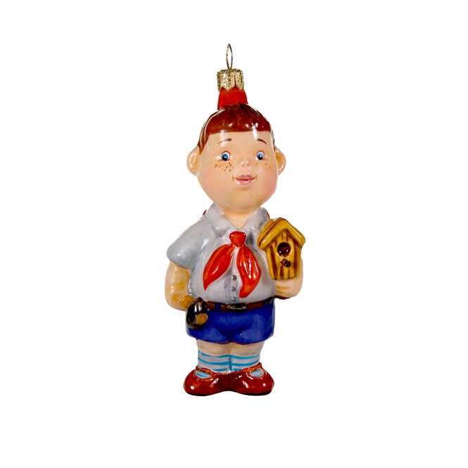 Пионер со скворечником