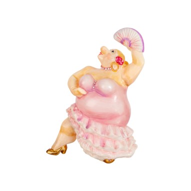 Дама танцует танго в розовом