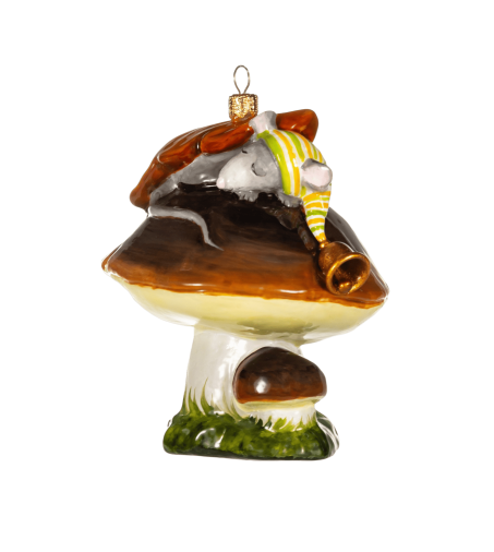 Мышь на грибе Мышь на грибе